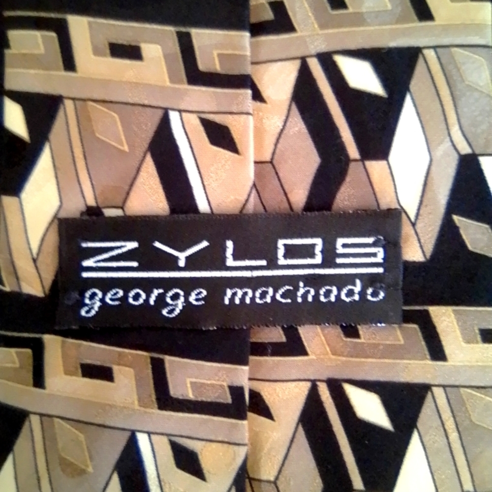 Zylos George Machado Tie